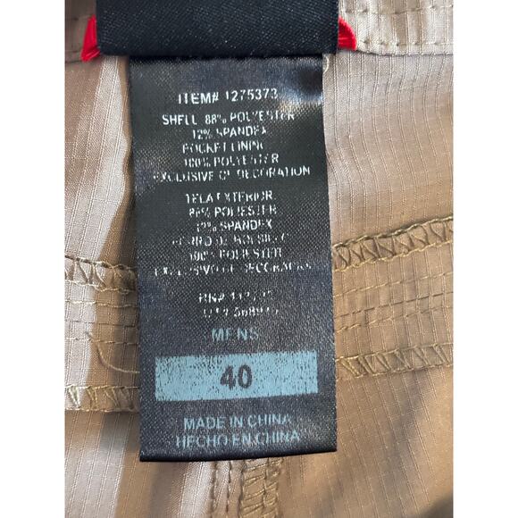 Gerry Men's Tan Cargo Hiking Shorts 40 Stretch Travel Outdoors Lightweight - Picture 5 of 10